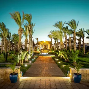 4* Resort Robinson