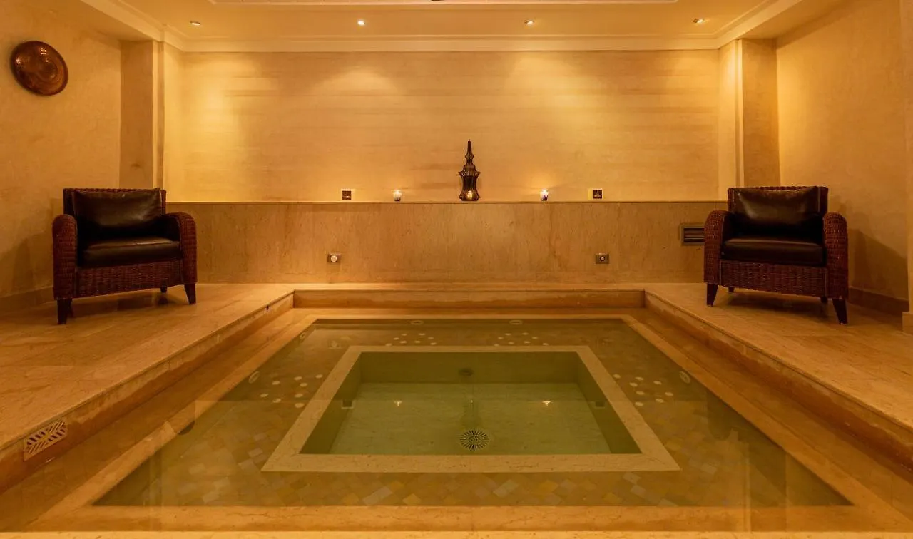 Le Riad Villa Blanche Agadir 4*,